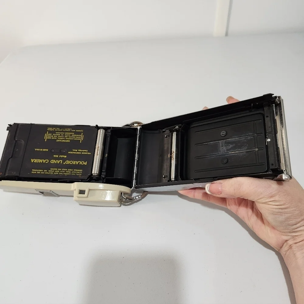 Vintage Polaroid Highlander Land Camera